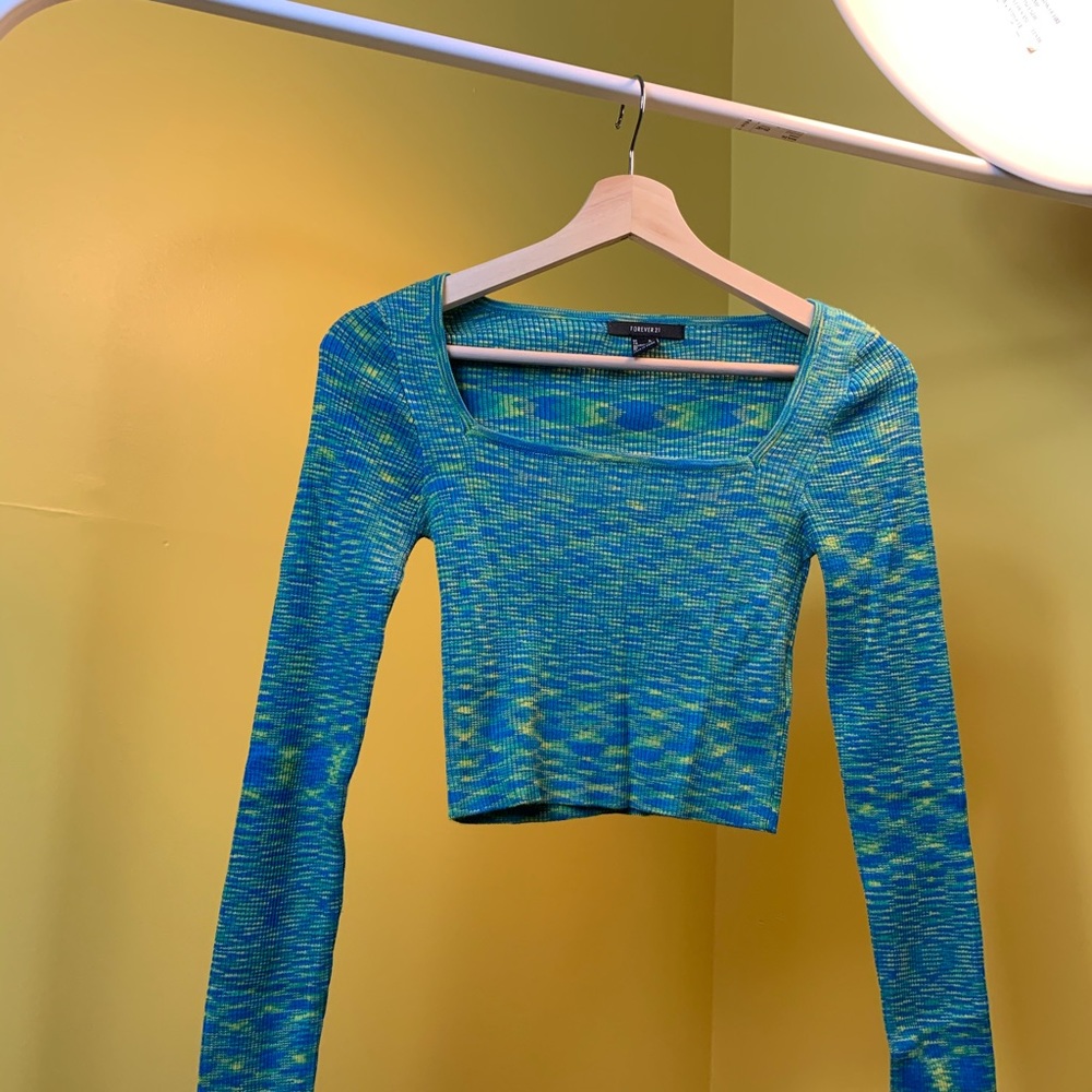 Green Long Sleeve Top Crop